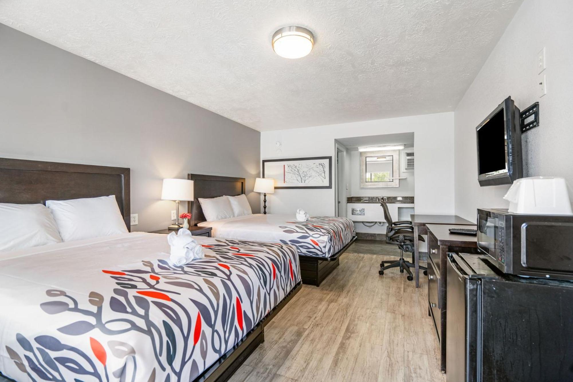 Budgetel Inns & Suites Augusta Downtown 706-945-1238 מראה חיצוני תמונה