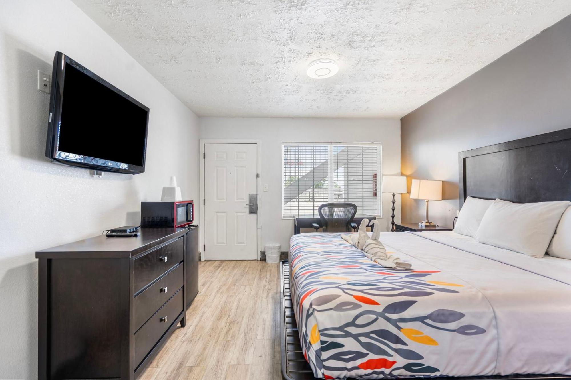 Budgetel Inns & Suites Augusta Downtown 706-945-1238 מראה חיצוני תמונה
